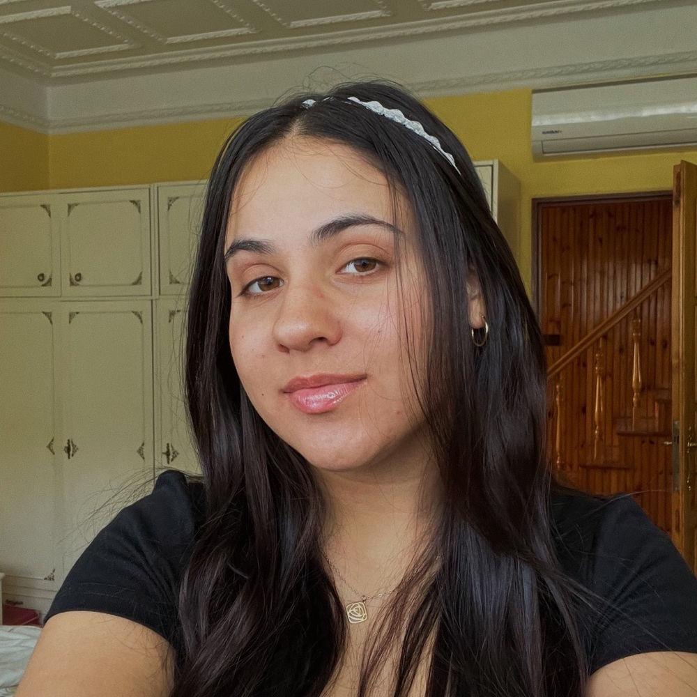 Meet your Posher, Sylvia